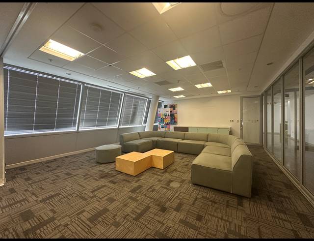 520M² OFFICE TO LET IN SANDTON CENTRAL